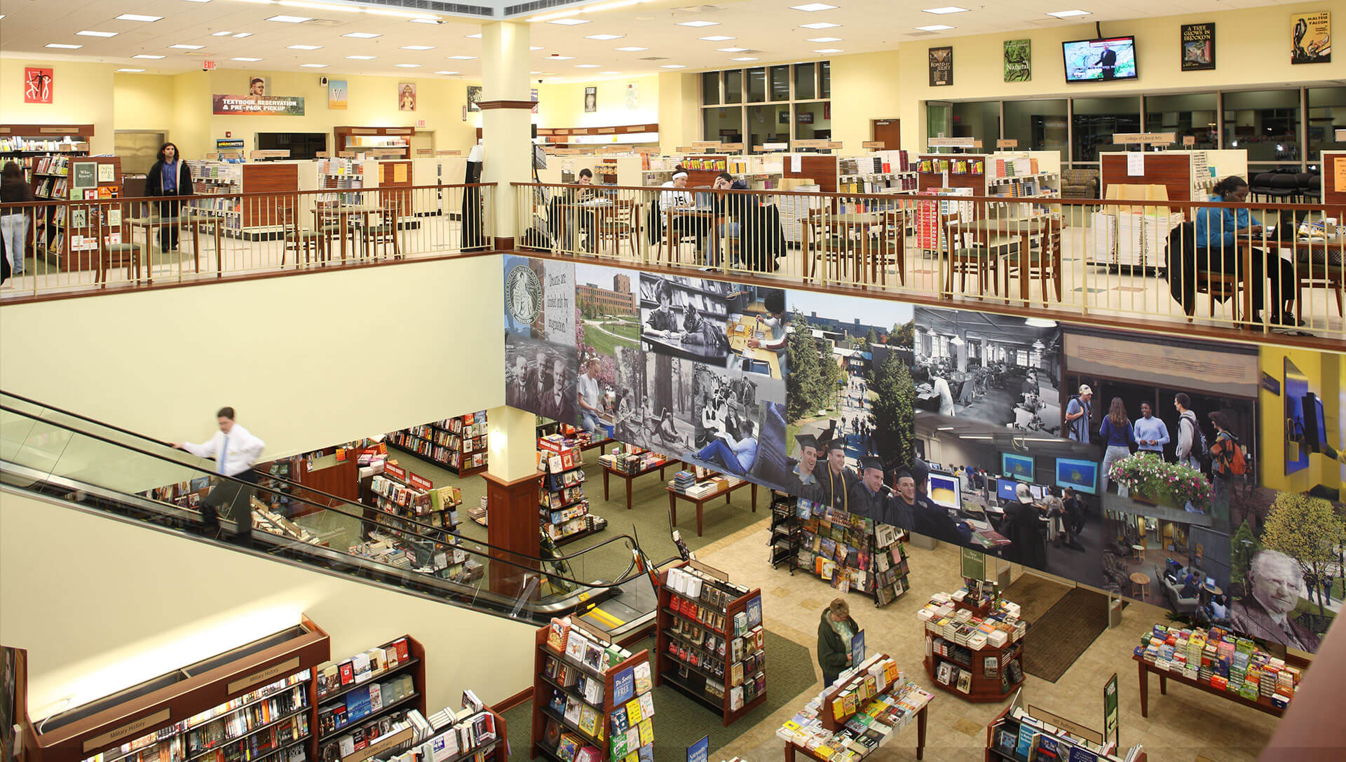 Barnes & Noble College | March Networks